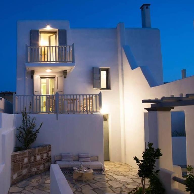 Ianthi Boutique Guesthouses สกีรอส ภายนอก รูปภาพ