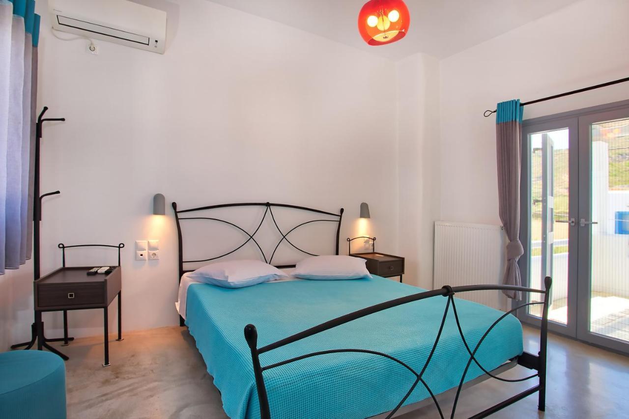 Ianthi Boutique Guesthouses สกีรอส ภายนอก รูปภาพ
