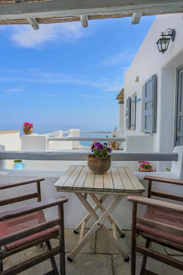Ianthi Boutique Guesthouses สกีรอส ภายนอก รูปภาพ