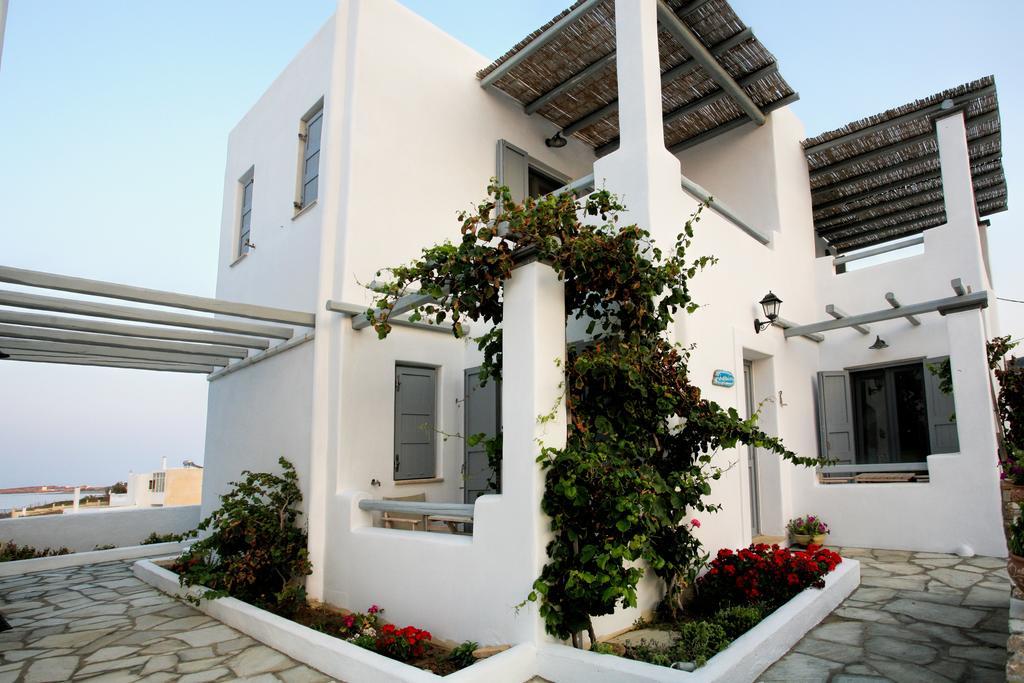Ianthi Boutique Guesthouses สกีรอส ภายนอก รูปภาพ